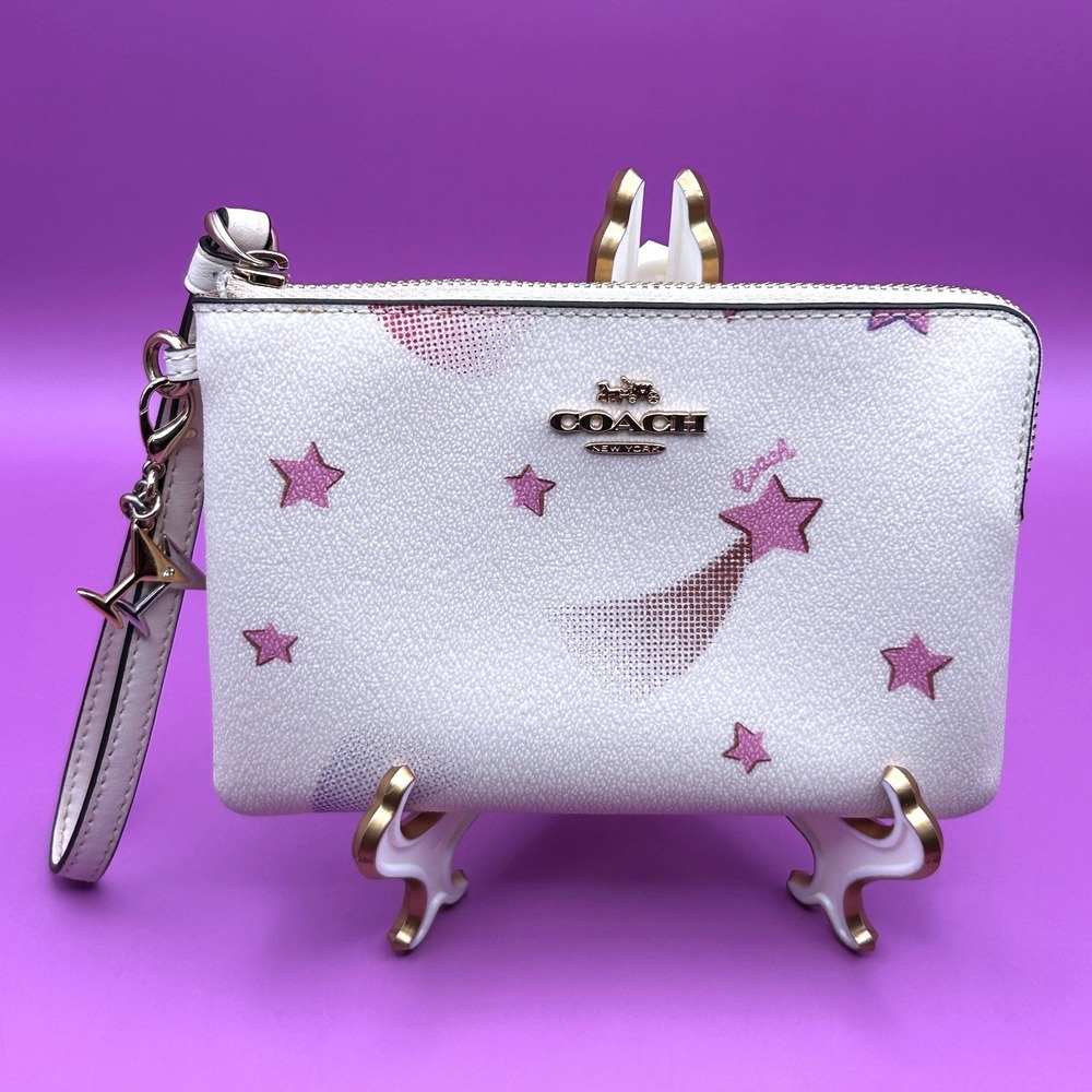 Coach Corner Zip Wristlet White Pink Shooting Star Celestial Martini Charm